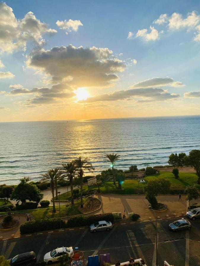 Nitsa Sea View Luxurious Apartment Netanya Exterior foto